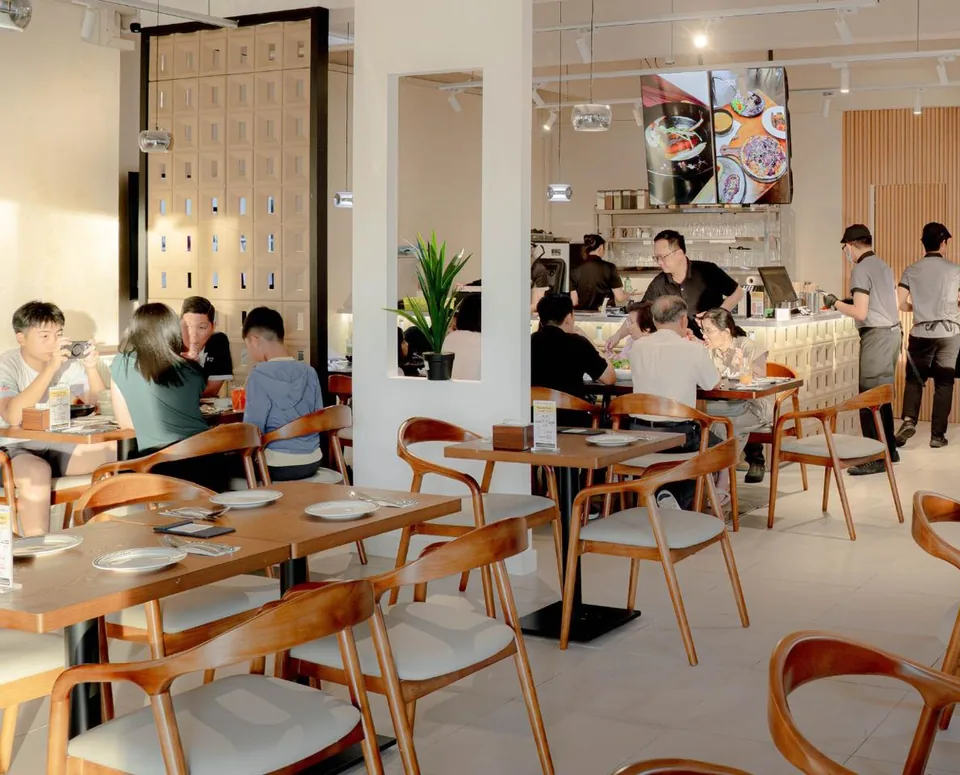 Chefway Café Sibu dining room